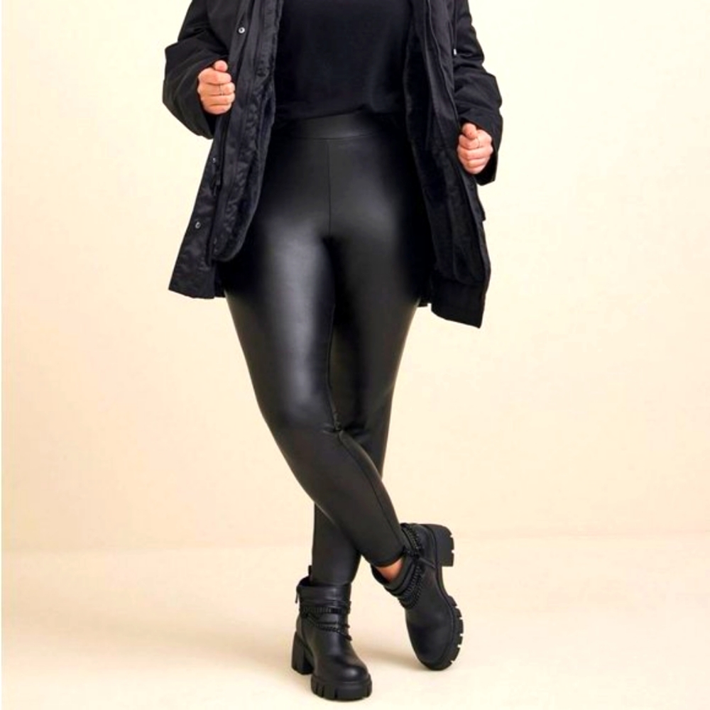 ❤️NWT TORRID LEGGING - FAUX VEGAN LEATHER ZIPPER ANKLE - FULL LENGTH 4X
